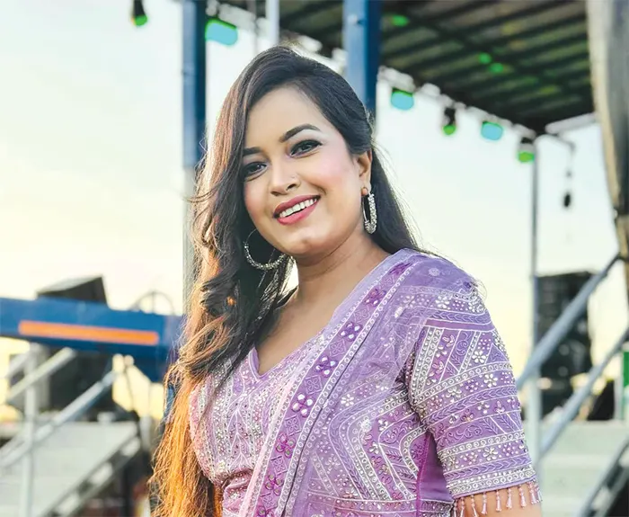 দুই গান নিয়ে অংকন