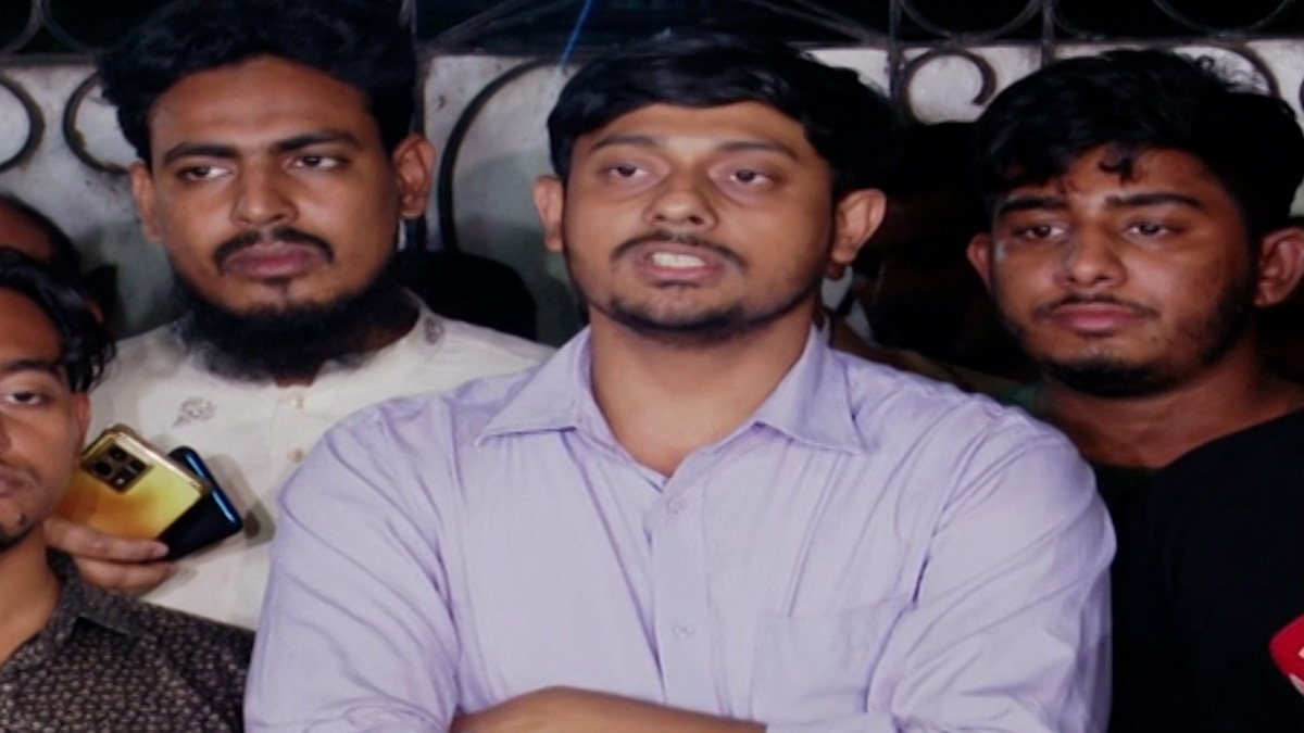 রাষ্ট্রপতি অপসারণ: ‘পরিস্থিতি বুঝে সিদ্ধান্ত’
