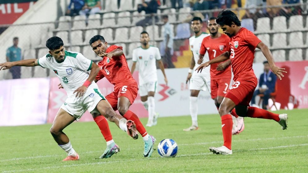 গোল মিসের মহড়ায় মালদ্বীপের কাছে হার