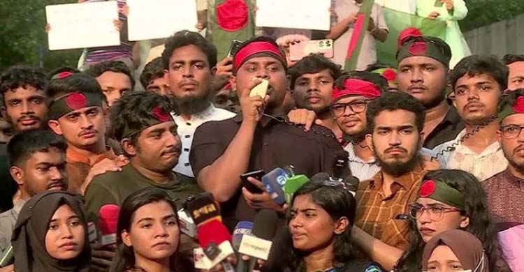 ‘ভারতের সঙ্গে কথা হবে চোখে চোখ রেখে, সম্পর্ক ন্যা*য্যতার ভিত্তিতে’