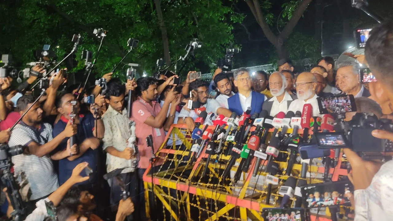 প্রধান উপদেষ্টার সঙ্গে সাক্ষাৎ শেষে যে প্রতিক্রিয়া জানালো বিএনপি