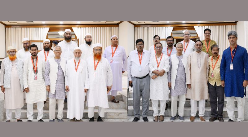 ইউনূসেই আস্থা রাজনৈতিক দলগুলোর : শক্ত হাতে হাল ধরার আহ্বান