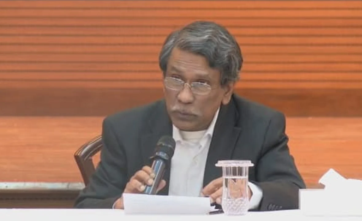 ঐকমত্য না হওয়া বিষয়গুলো জনসমক্ষে প্রকাশ করা হবে: আলী রীয়াজ