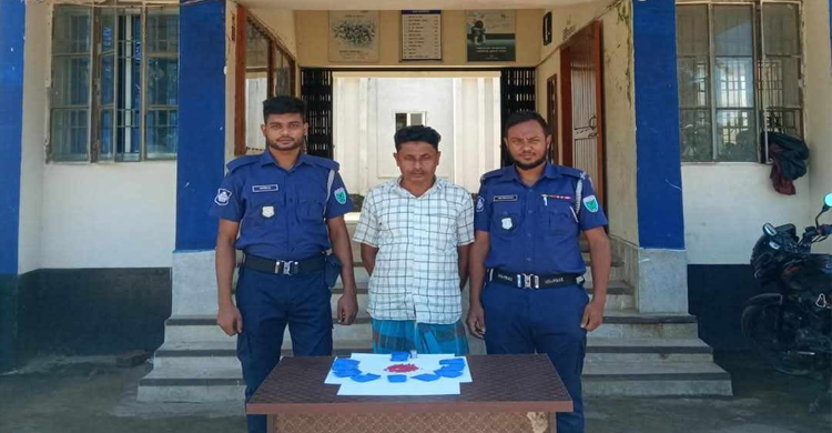জকিগঞ্জে ২ হাজার ১শ পিস ই য়া বা সহ মা*দক ব্যবসায়ী গ্রে ফ তা র
