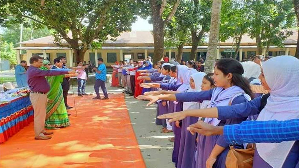 স্কুল-কলেজের প্রাত্যহিক সমাবেশে নতুন শপথবাক্য, প্রজ্ঞাপন জারি