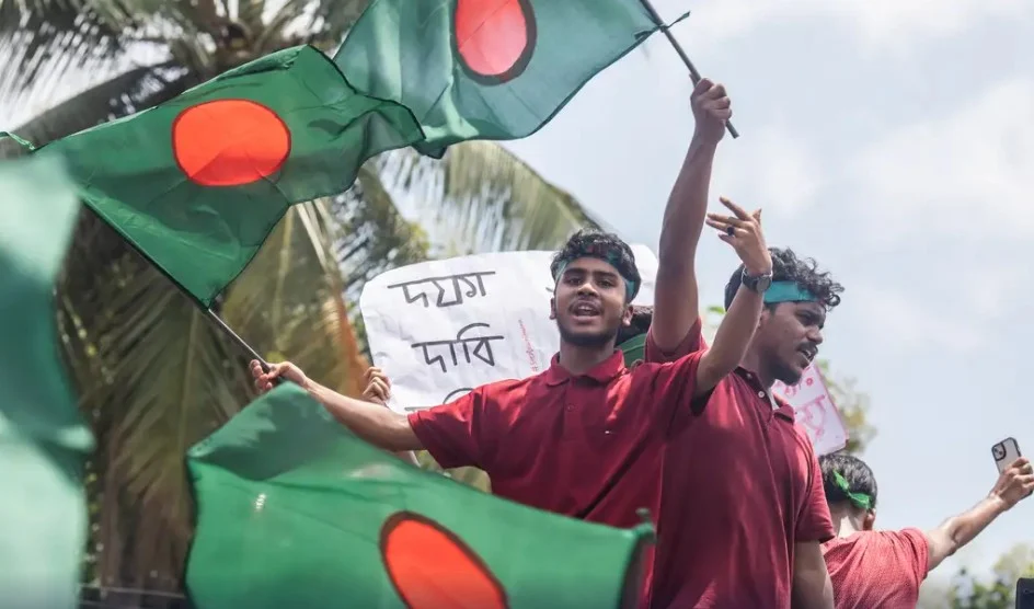 ঢাকাসহ বিভিন্ন স্থানে অবরোধ শিক্ষার্থীদের