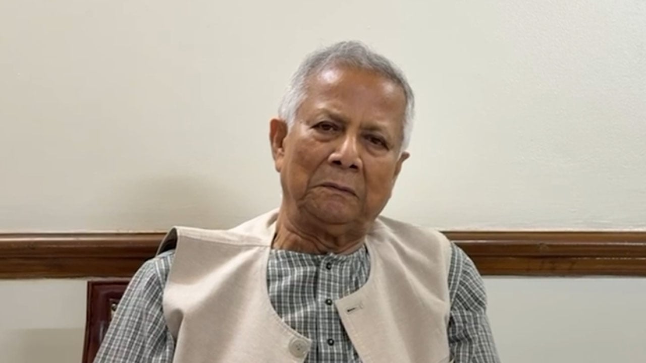 গোটা জাতি হতভম্ব, বাকরুদ্ধ: প্রধান উপদেষ্টা