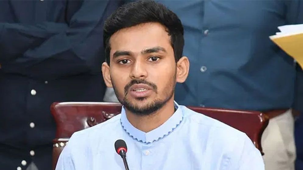 কেন ‘জুলাই’ অনিবার্য হয়ে উঠেছিল, জানালেন আসিফ মাহমুদ