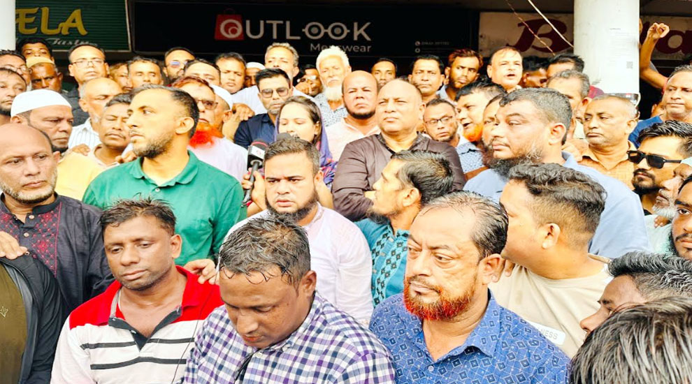 ‘৫ আগস্ট’ হয়ে উঠুক গণতন্ত্র ও সুশাসন প্রতিষ্ঠার অঙ্গীকারের দিন: এমরান চৌধুরী