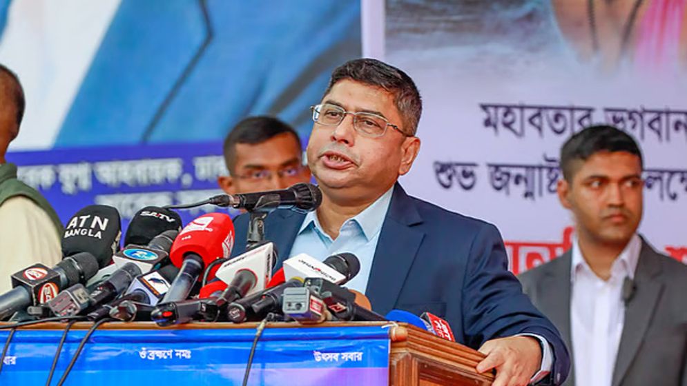 আপনারা নিশ্চিন্তে থাকুন: সেনাপ্রধান
