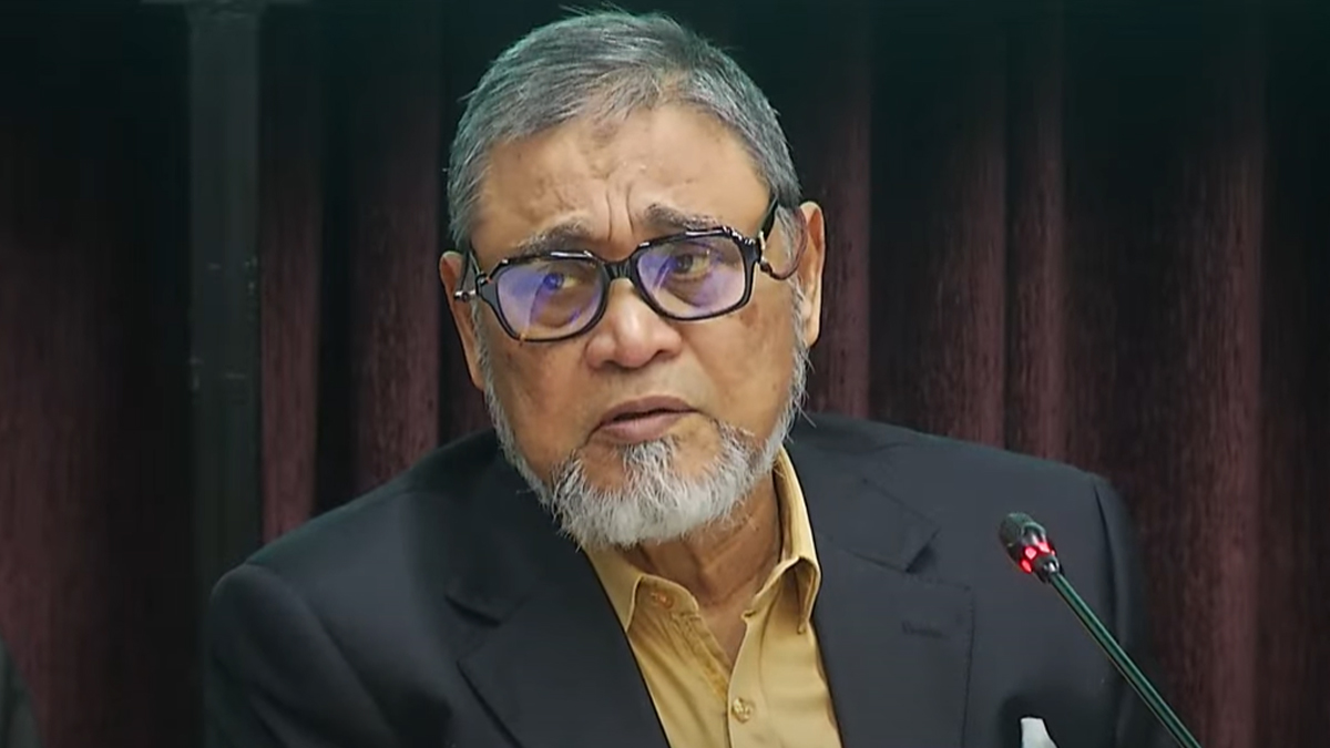 নির্বাচনের সঙ্গে জড়িতরাও ভোট দিতে পারবেন: সিইসি