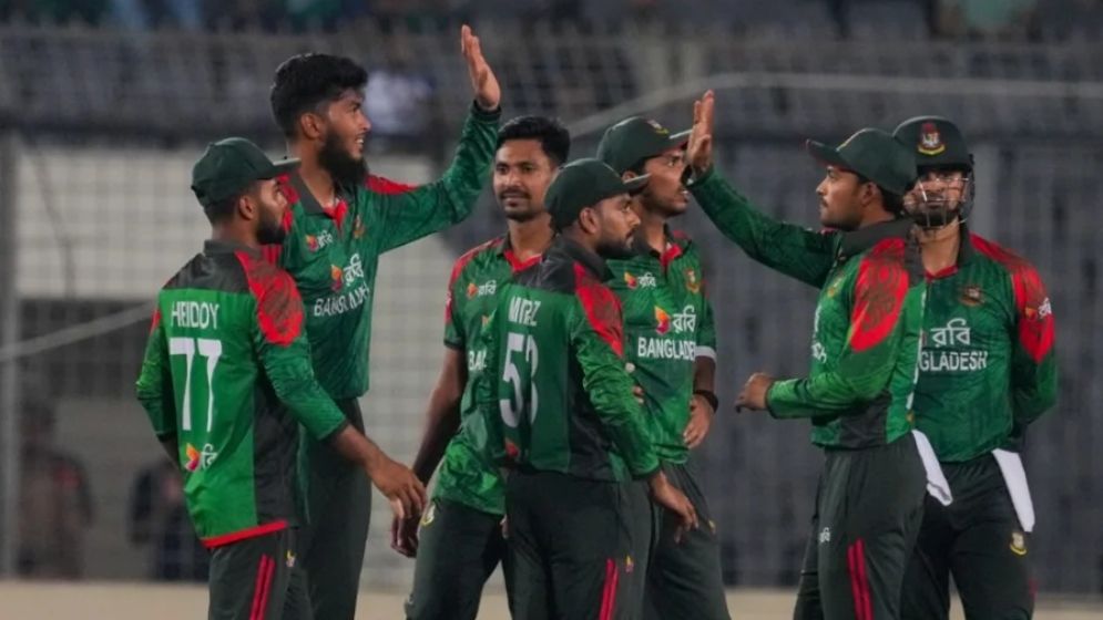 ওয়েস্ট ইন্ডিজের সঙ্গে মিলে বিশ্বরেকর্ড গড়ল বাংলাদেশও