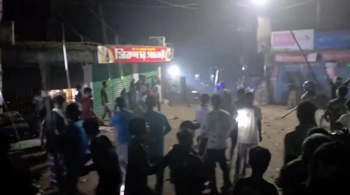 সরাইলে পুকুরে গোসল নিয়ে দুই গ্রামে সংঘর্ষ, আহত ৩০