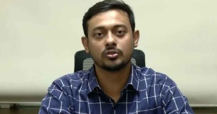 এনসিপি থেকে সরে দাঁড়ালেন নাসীরুদ্দীন পাটওয়ারী