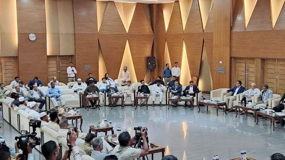 শুক্রবারের মধ্যে জুলাই সনদ বাস্তবায়নের ‘চূড়ান্ত রোডম্যাপ’