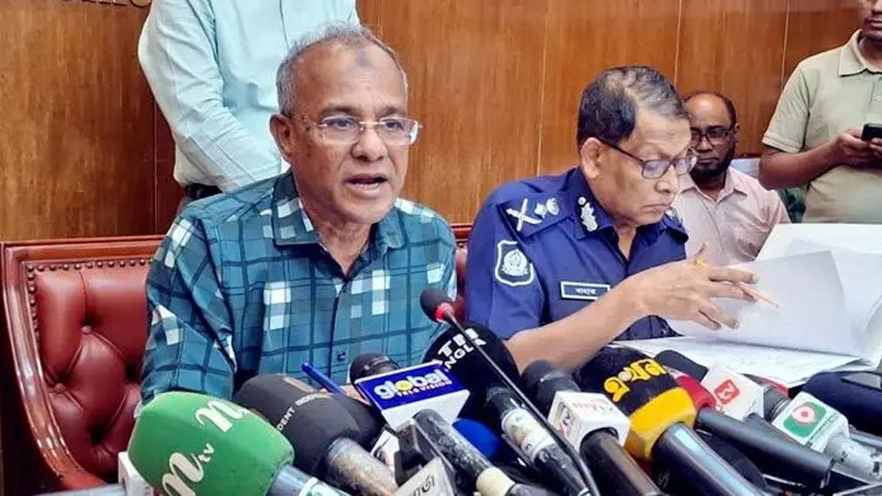 একজনের নামে সর্বোচ্চ কতটি সিম নিবন্ধন, জানালেন স্বরাষ্ট্র উপদেষ্টা