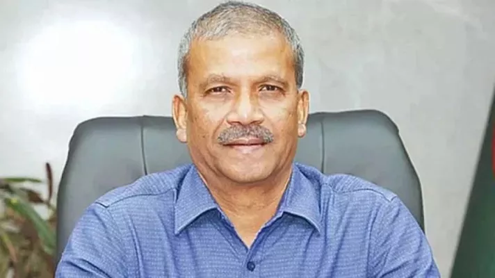 আ. লীগের নিষেধাজ্ঞা প্রত্যাহারের সম্ভাবনা নেই: আইন উপদেষ্টা