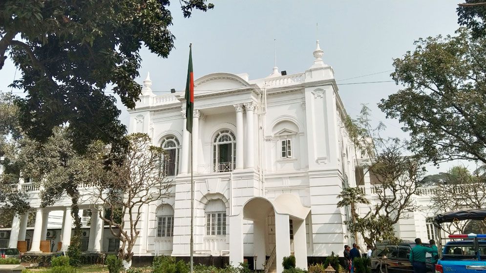 হাসিনার রায় ঘিরে ট্রাইব্যুনালে সেনা মোতায়েন চেয়ে চিঠি
