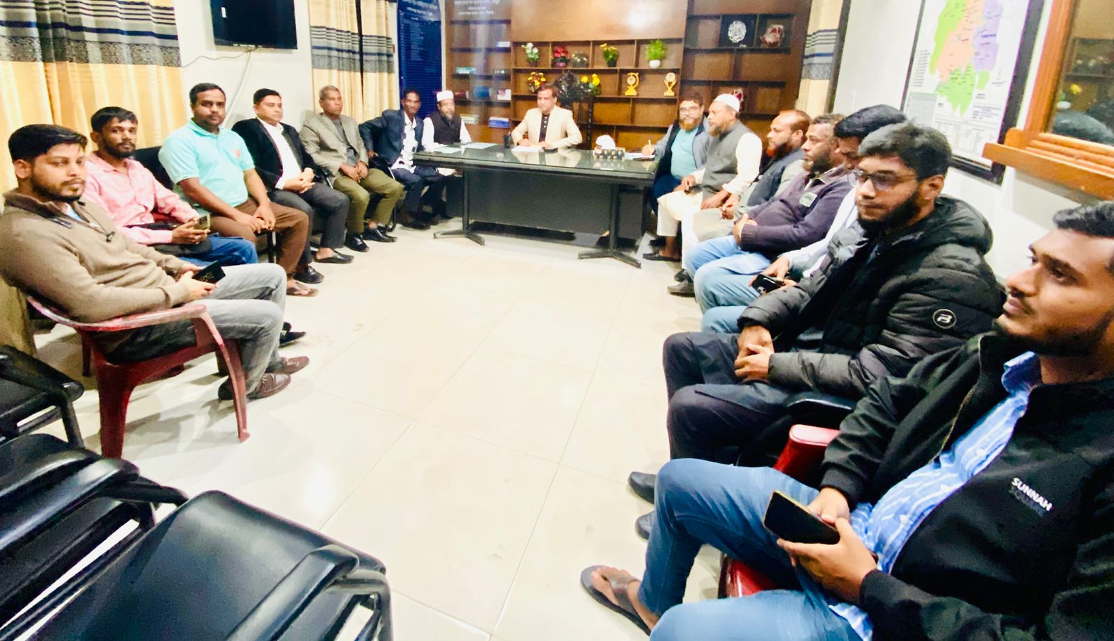 গোলাপগঞ্জে নবাগত ওসির আমন্ত্রণে সাংবাদিকদের সঙ্গে চা–চক্র ও মতবিনিময় সভা অনুষ্ঠিত
