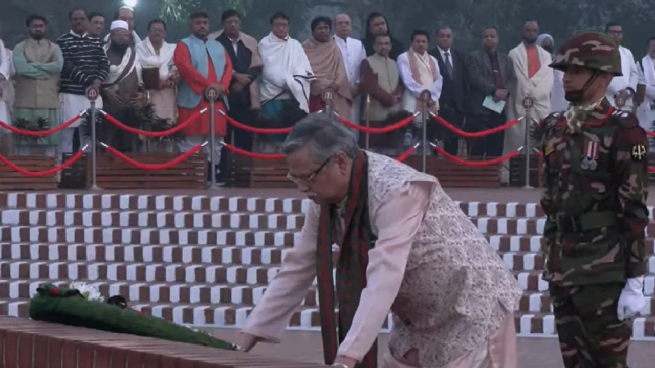বিজয় দিবসে জাতির শ্রেষ্ঠ সন্তানদের প্রতি রাষ্ট্রপতির শ্রদ্ধা নিবেদন