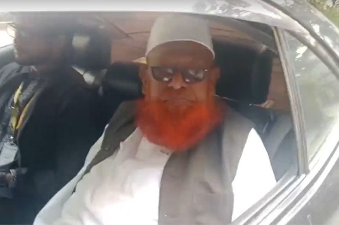 ফাঁসির দণ্ডের ১৩ বছর পর ট্রাইব্যুনালে যুদ্ধাপরাধী আযাদের আত্মসমর্পণ