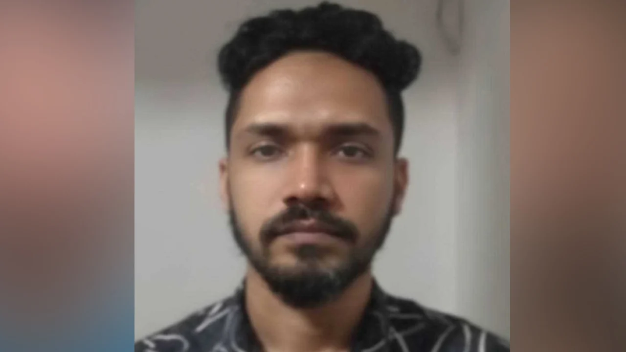 হাদি হত্যা: ফয়সালসহ ১৭ জনকে অভিযুক্ত করে চার্জশিট