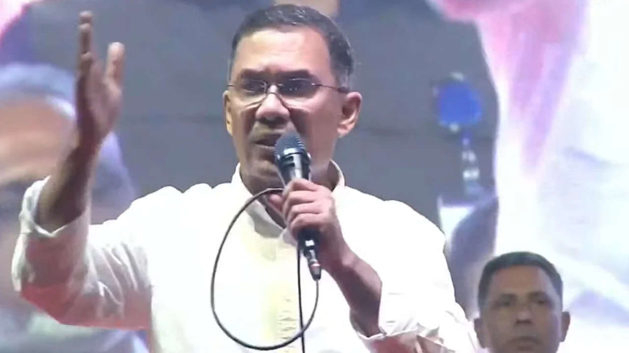 গণতন্ত্র প্রতিষ্ঠার জন্য জনগণকেই এগিয়ে আসতে হবে