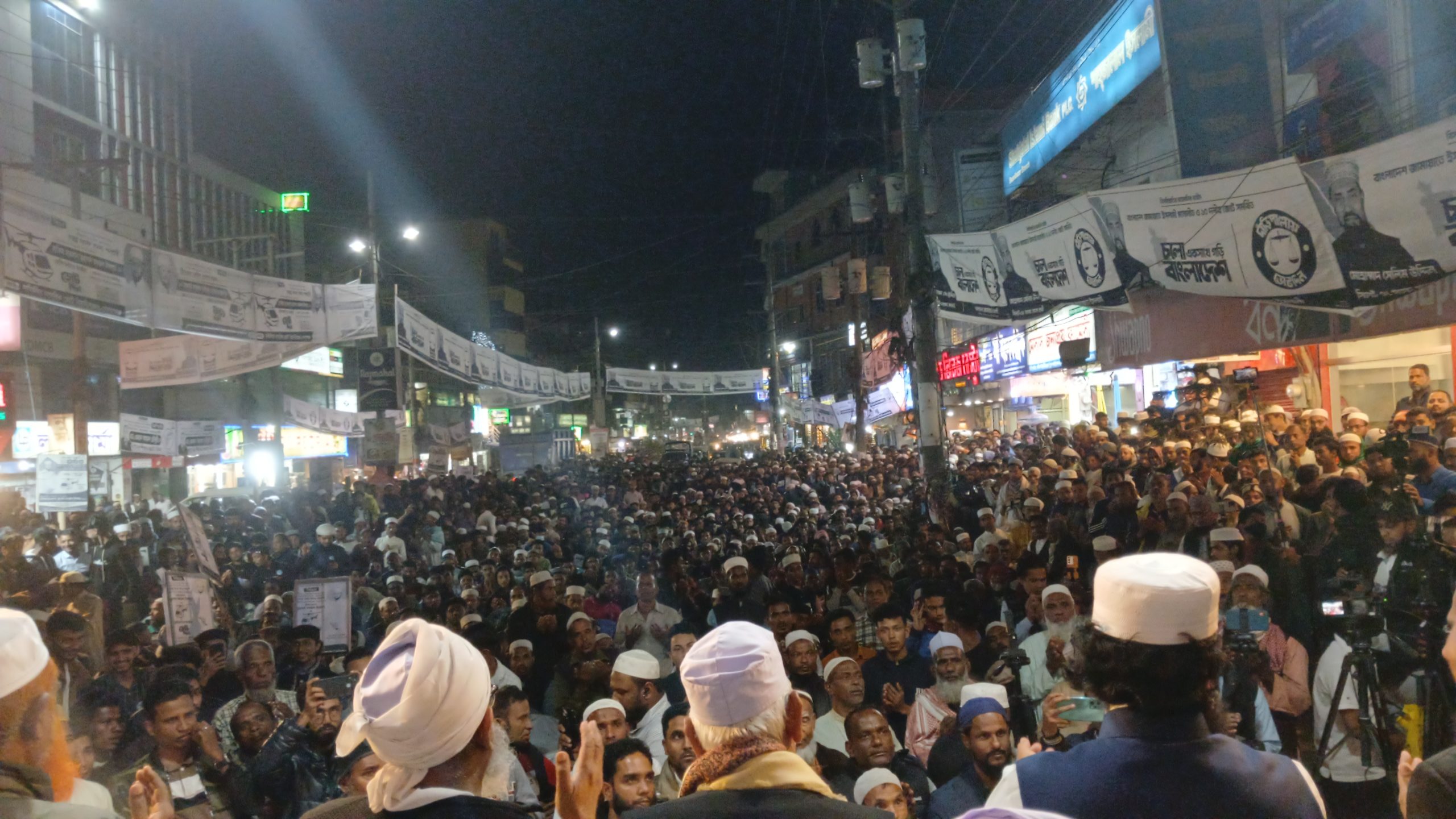 বিয়ানীবাজারে ফখরুল ইসলামের শেষ জনসভায় জনজোয়ার