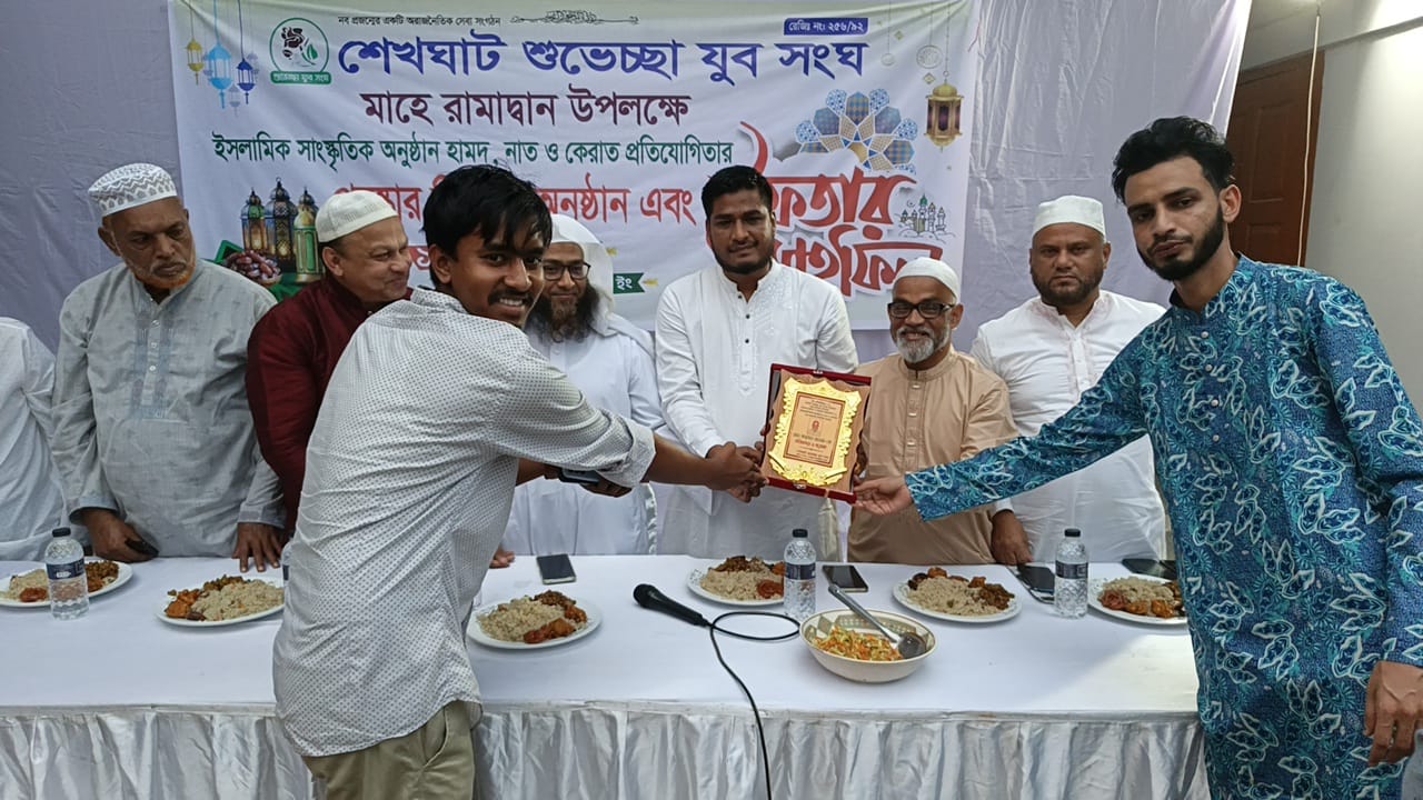 সাংবাদিক ফয়ছল আলমকে শেখঘাট শুভেচ্ছা যুব সংঘের সংবর্ধনা প্রদান