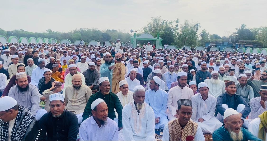 পূর্ব সিলেটের বৃহত্তম রাণাপিং শাহী ঈদগাহে ঈদের নামাজ আদায়, উন্নয়ন কাজে সর্বস্তরের সহযোগিতা আহ্বান