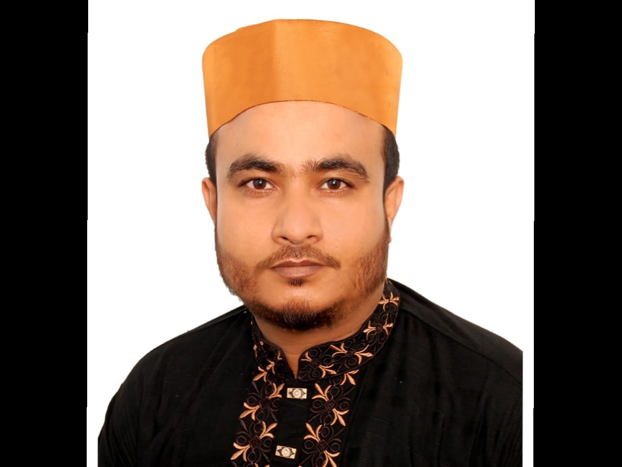 গোলাপগঞ্জ কাঁচাবাজার সমবায় সমিতির পক্ষ থেকে সভাপতি লায়েক আহমদের ঈদ শুভেচ্ছা