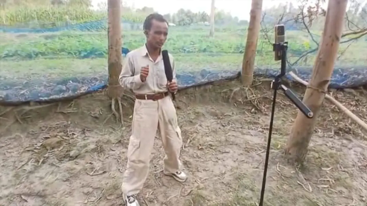 ‘অভাব আর মানুষের অবহেলাকে ভুলে থাকতে ভিডিও বানাই’: ভাইরাল তাইজুল