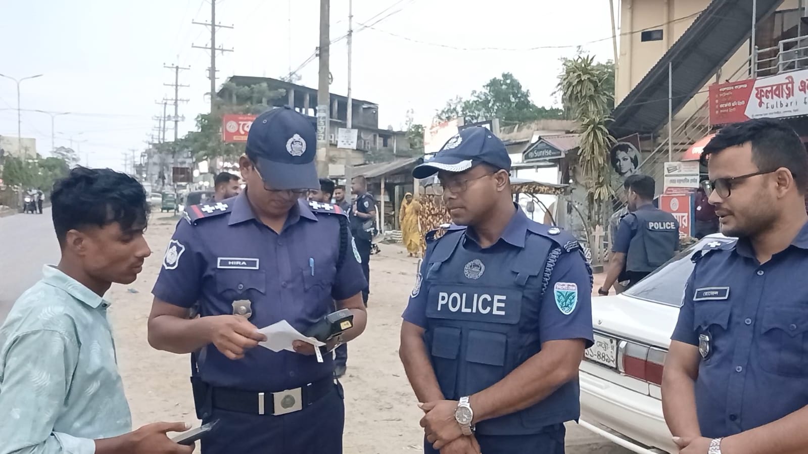 গোলাপগঞ্জে পুলিশের বিশেষ অভিযান ৪মামলায় ২২ হাজার জরিমানা