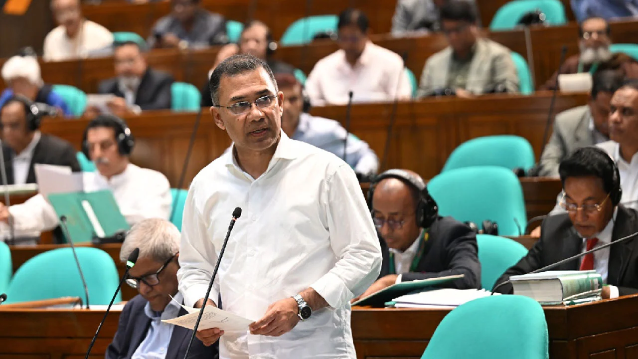 দেশের স্বার্থে কাজ করব, কেউ কাউকে ব্যর্থ করতে চাইব না