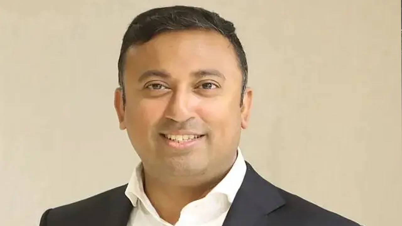 বাংলাদেশের মানুষ কাঁটাতার ভয় পায় না: প্রধানমন্ত্রীর উপদেষ্টা