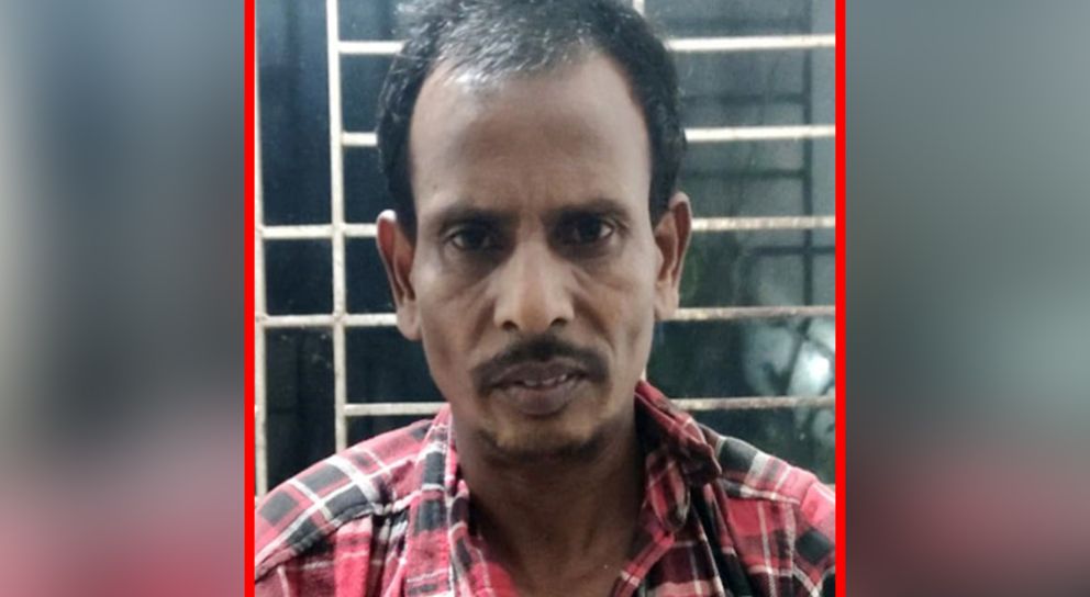 শাশুড়িকে কোপালেন মেয়ের জামাই