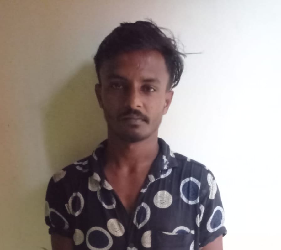 গোলাপগঞ্জে অস্ত্র দিয়ে জখমের মামলায় এজাহারভুক্ত আসামি রাসেল গ্রেপ্তার