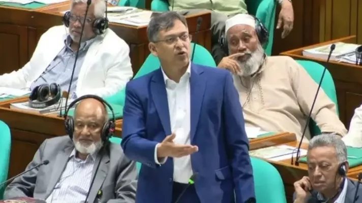 ভারত-মিয়ানমার সীমান্তে কাঁটাতারের বেড়া দেবে বাংলাদেশ
