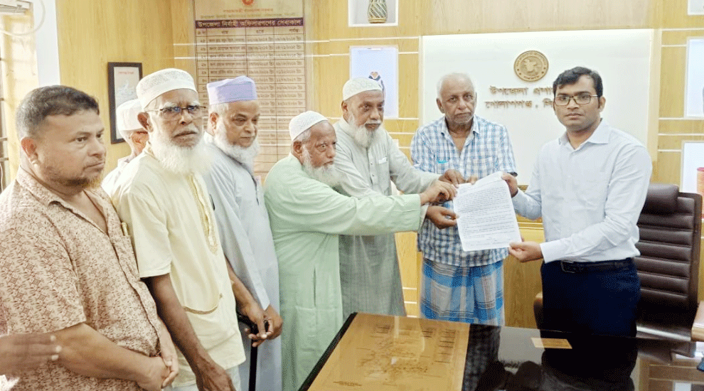 গোলাপগঞ্জে মা দ ক বিক্রি বন্ধের দাবিতে ইউএনও’র কাছে স্মারকলিপি